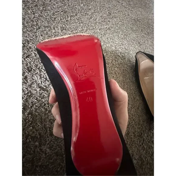Christian Louboutin Round Toe Red Bottoms - Picture 8 of 12